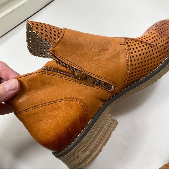 Casta Ravva Camel Brown Perforated Leather Ankle Boots EU 40 (US 9-10) - Picture 5 of 16